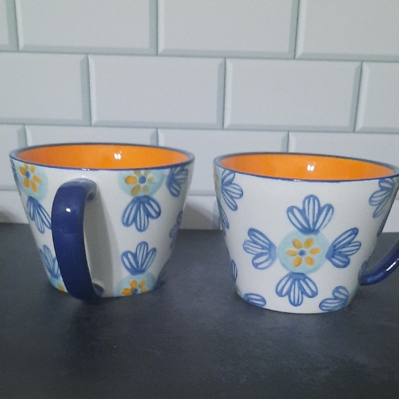 4 Pc Blue and Orange Baum Cara Pattern Floral Ceramic Mugs - Picture 5 of 6